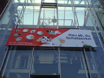 Hau ab, du Schafseckel!